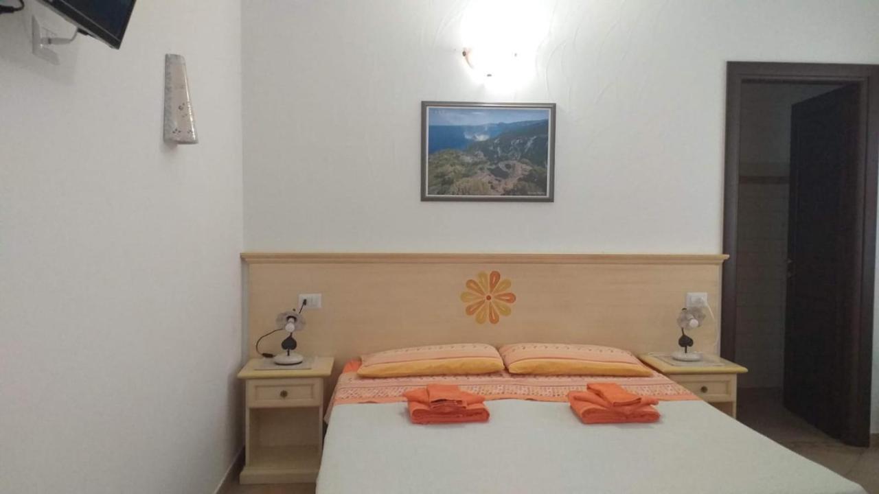 Vistamare Villa Orosei Luaran gambar