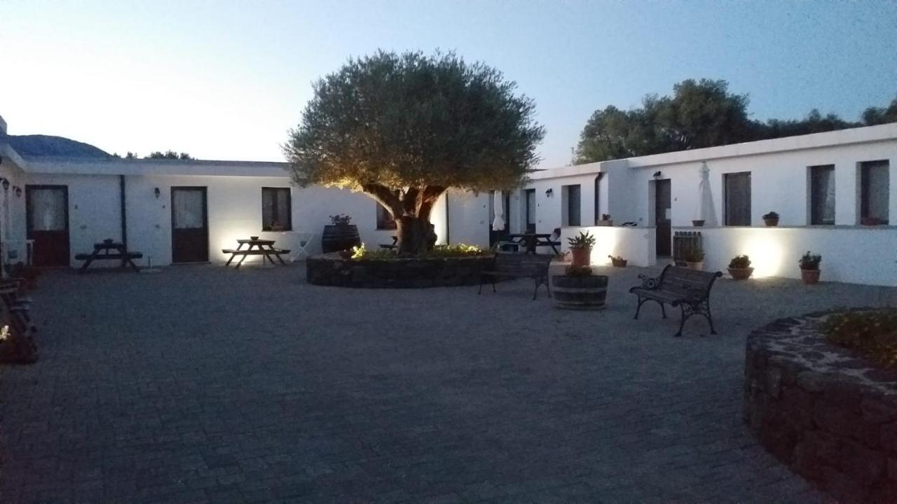 Vistamare Villa Orosei Luaran gambar