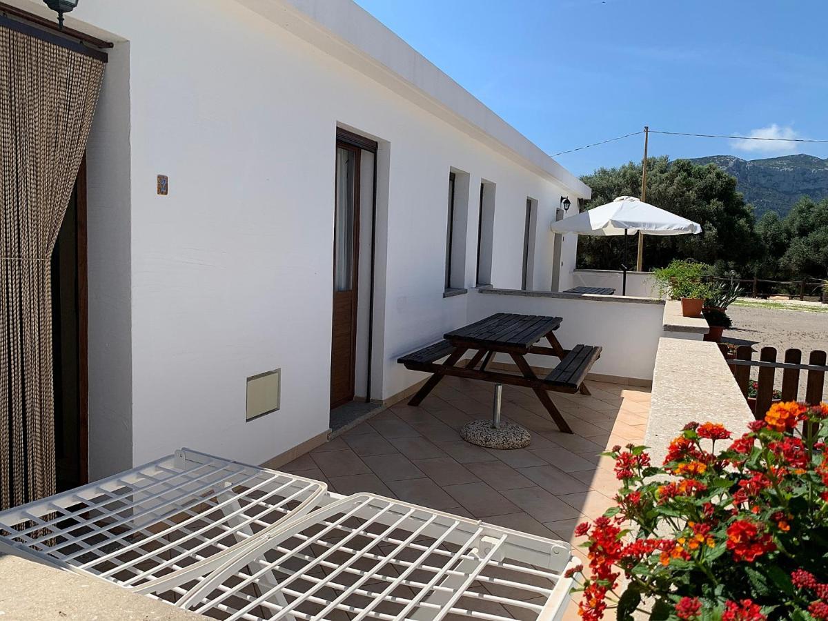 Vistamare Villa Orosei Luaran gambar