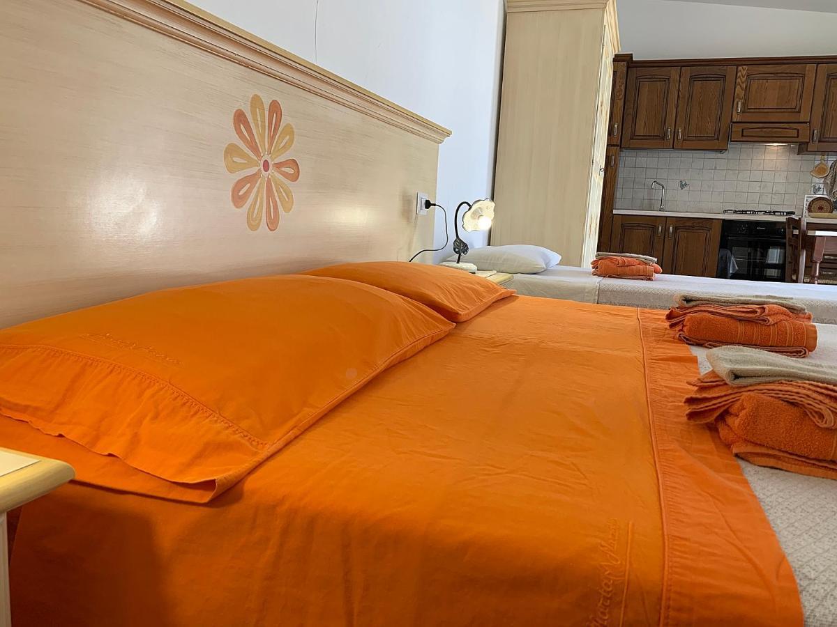 Vistamare Villa Orosei Luaran gambar