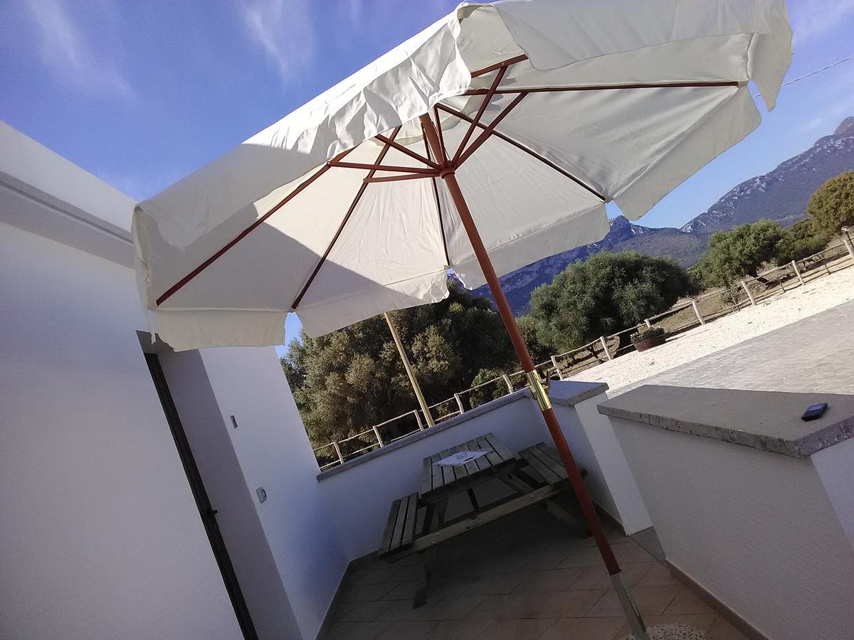 Vistamare Villa Orosei Luaran gambar